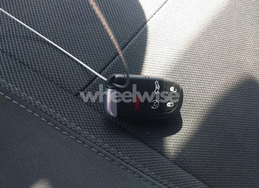 Photo 11 of 2017 Dodge Charger SXT RWD (VIN 2C3CDXHGXHH524859)