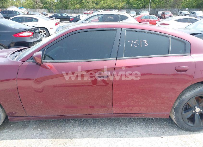 Photo 14 of 2017 Dodge Charger SXT RWD (VIN 2C3CDXHGXHH528670)