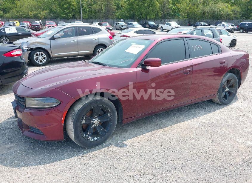 Photo 2 of 2017 Dodge Charger SXT RWD (VIN 2C3CDXHGXHH528670)