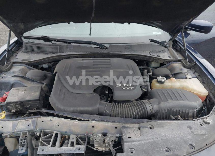 Photo 10 of 2017 Dodge Charger SXT RWD (VIN 2C3CDXHGXHH539751)