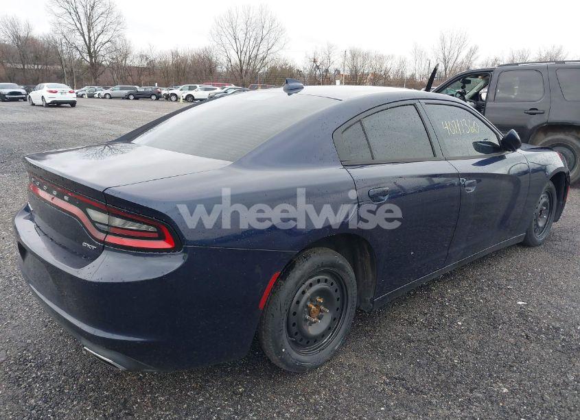 Photo 4 of 2017 Dodge Charger SXT RWD (VIN 2C3CDXHGXHH539751)