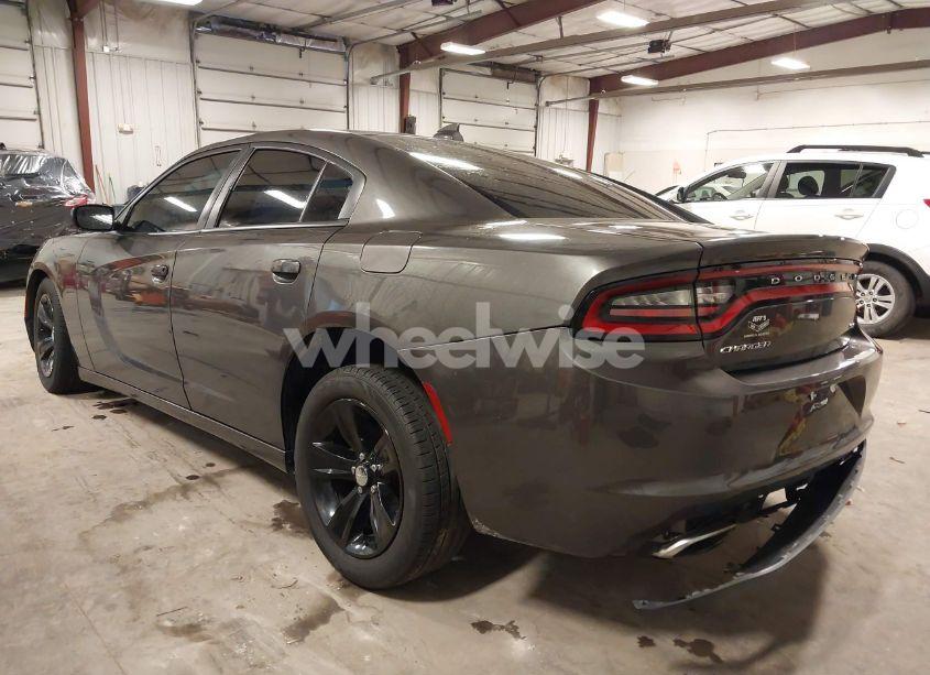 Photo 3 of 2017 Dodge Charger SXT RWD (VIN 2C3CDXHGXHH559000)