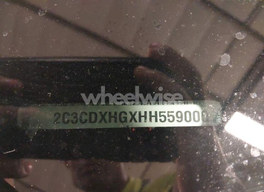 Photo 9 of 2017 Dodge Charger SXT RWD (VIN 2C3CDXHGXHH559000)