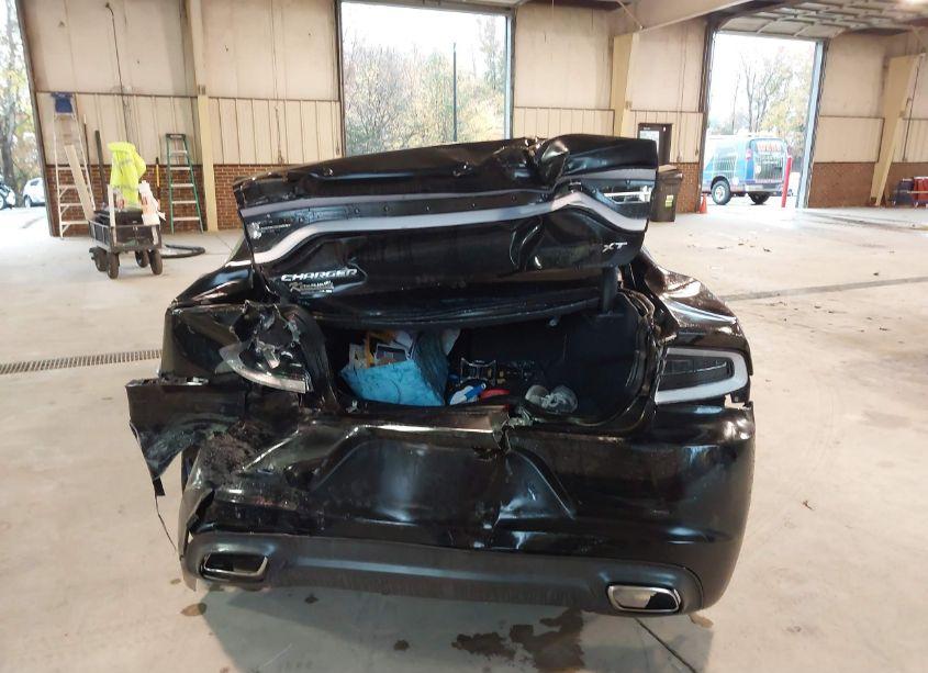 Photo 16 of 2017 Dodge Charger SXT RWD (VIN 2C3CDXHGXHH562818)