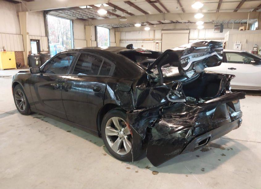 Photo 3 of 2017 Dodge Charger SXT RWD (VIN 2C3CDXHGXHH562818)