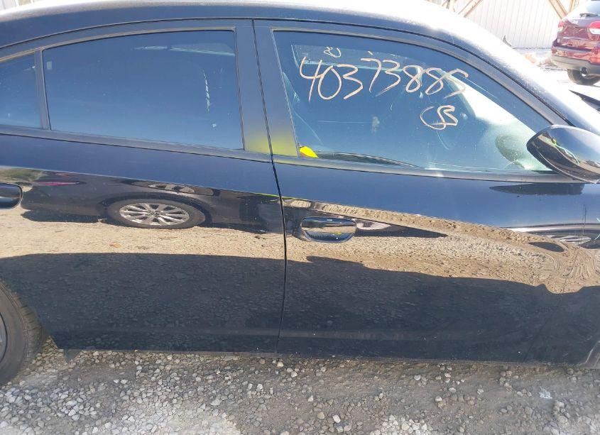 Photo 14 of 2017 Dodge Charger SXT RWD (VIN 2C3CDXHGXHH638697)