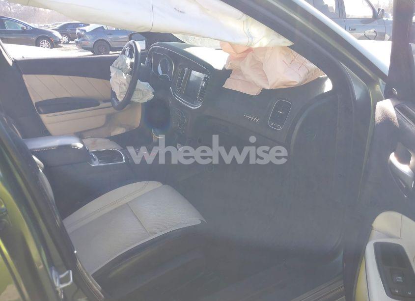 Photo 5 of 2018 Dodge Charger SXT PLUS RWD (VIN 2C3CDXHGXJH188233)