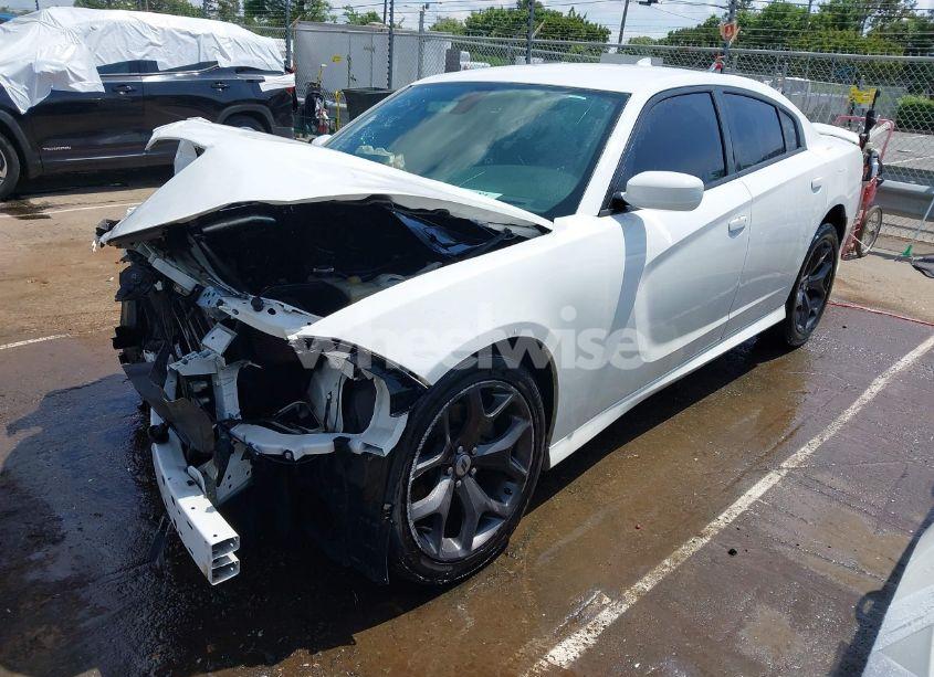 Photo 2 of 2019 Dodge Charger GT RWD (VIN 2C3CDXHGXKH608848)