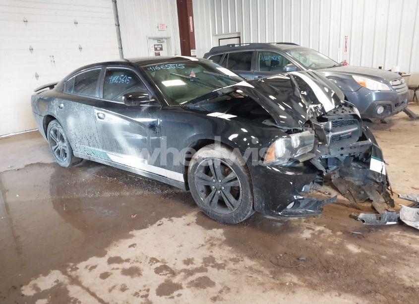 2014 Dodge Charger SXT (VIN 2C3CDXJG0EH296568) main photo