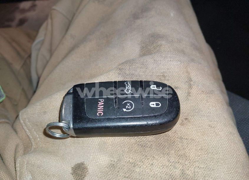 Photo 11 of 2014 Dodge Charger SXT (VIN 2C3CDXJG0EH296568)