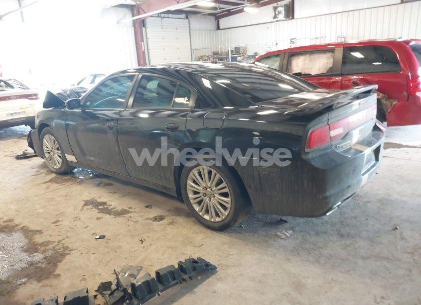 Photo 3 of 2014 Dodge Charger SXT (VIN 2C3CDXJG0EH296568)