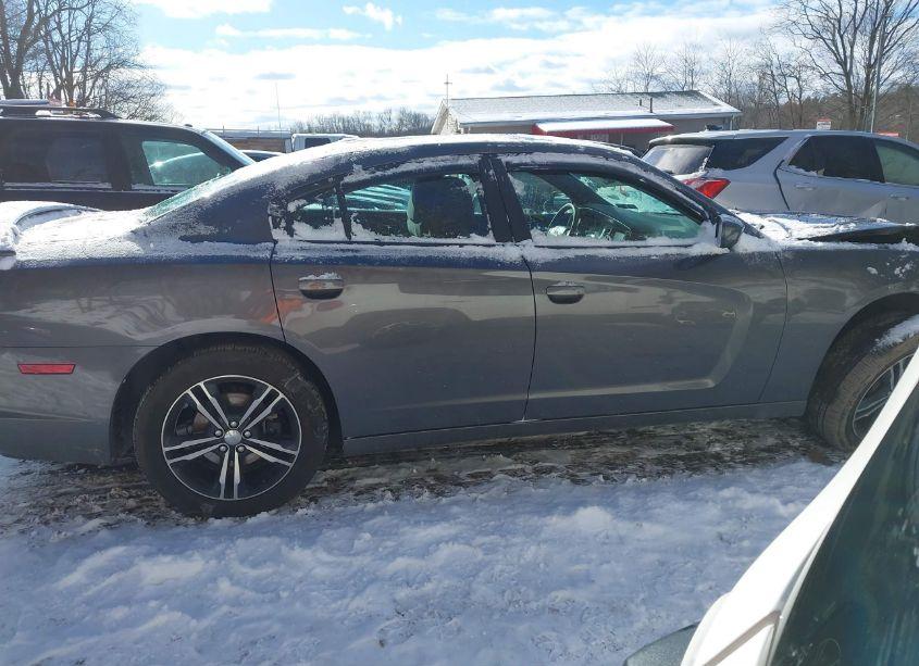 Photo 13 of 2014 Dodge Charger SXT (VIN 2C3CDXJG0EH296618)