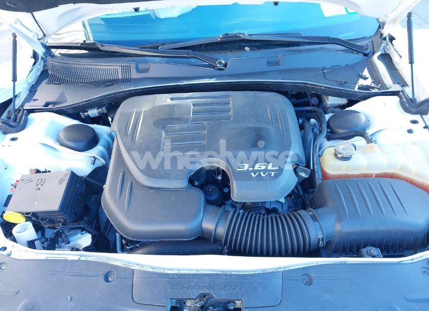 Photo 10 of 2017 Dodge Charger SXT AWD (VIN 2C3CDXJG0HH590542)