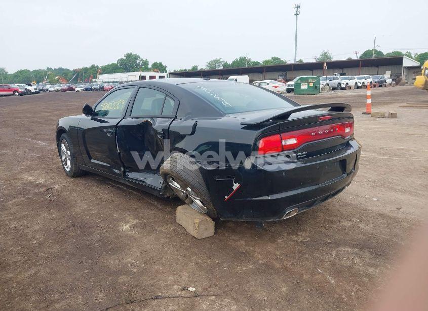 Photo 3 of 2012 Dodge Charger SXT (VIN 2C3CDXJG1CH306294)