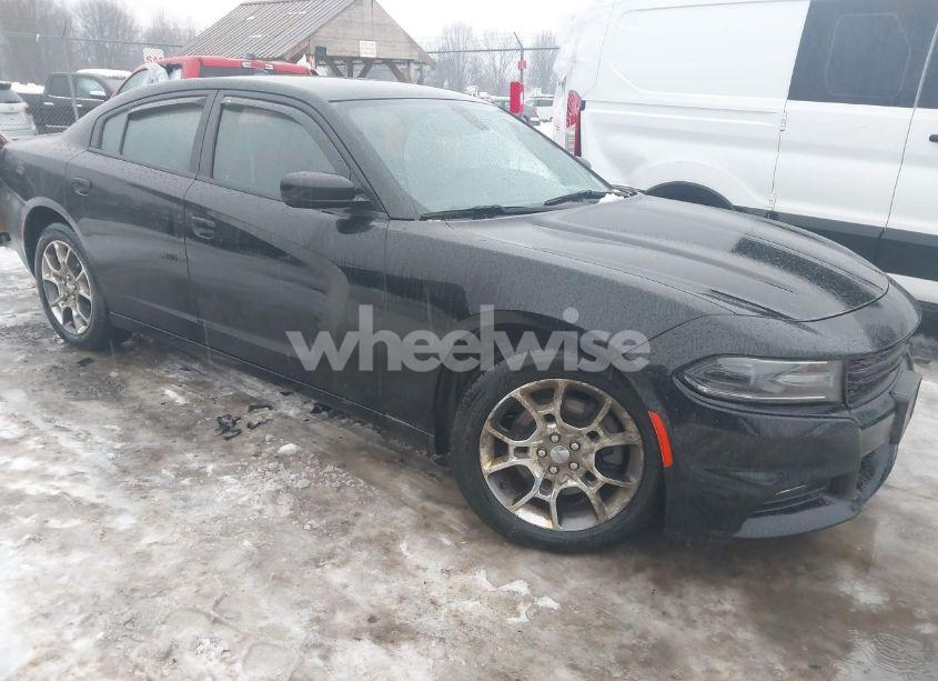 2016 Dodge Charger SXT (VIN 2C3CDXJG1GH175373) main photo