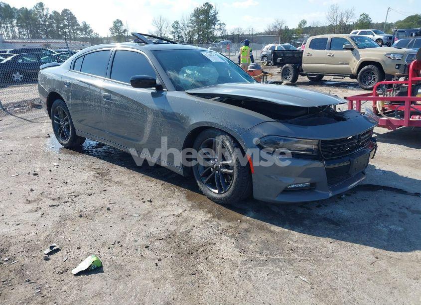2019 Dodge Charger SXT AWD (VIN 2C3CDXJG1KH537825) main photo