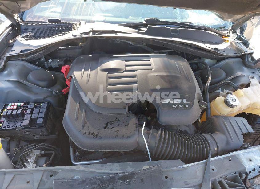 Photo 10 of 2019 Dodge Charger SXT AWD (VIN 2C3CDXJG1KH537825)