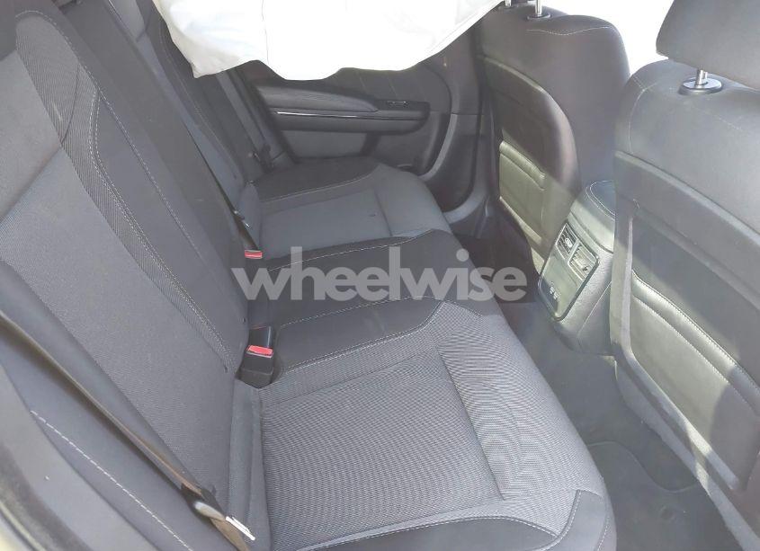 Photo 8 of 2019 Dodge Charger SXT AWD (VIN 2C3CDXJG1KH537825)