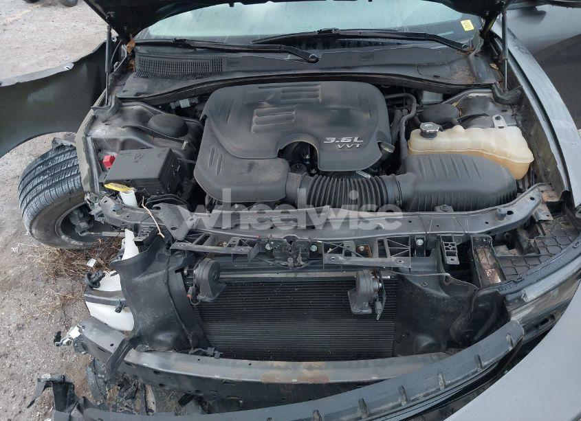 Photo 10 of 2019 Dodge Charger SXT AWD (VIN 2C3CDXJG1KH730489)