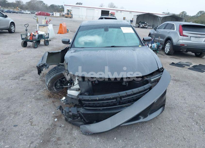 Photo 12 of 2019 Dodge Charger SXT AWD (VIN 2C3CDXJG1KH730489)