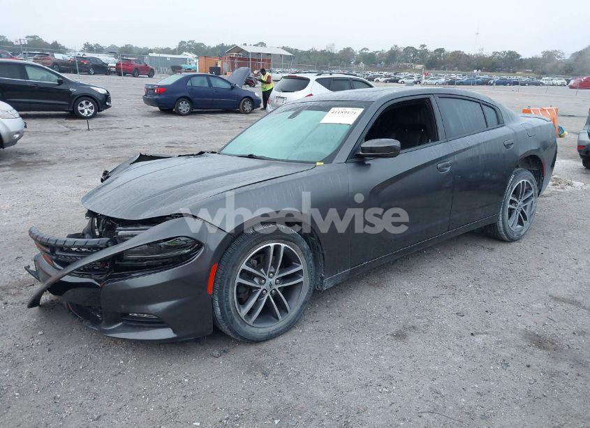 Photo 2 of 2019 Dodge Charger SXT AWD (VIN 2C3CDXJG1KH730489)