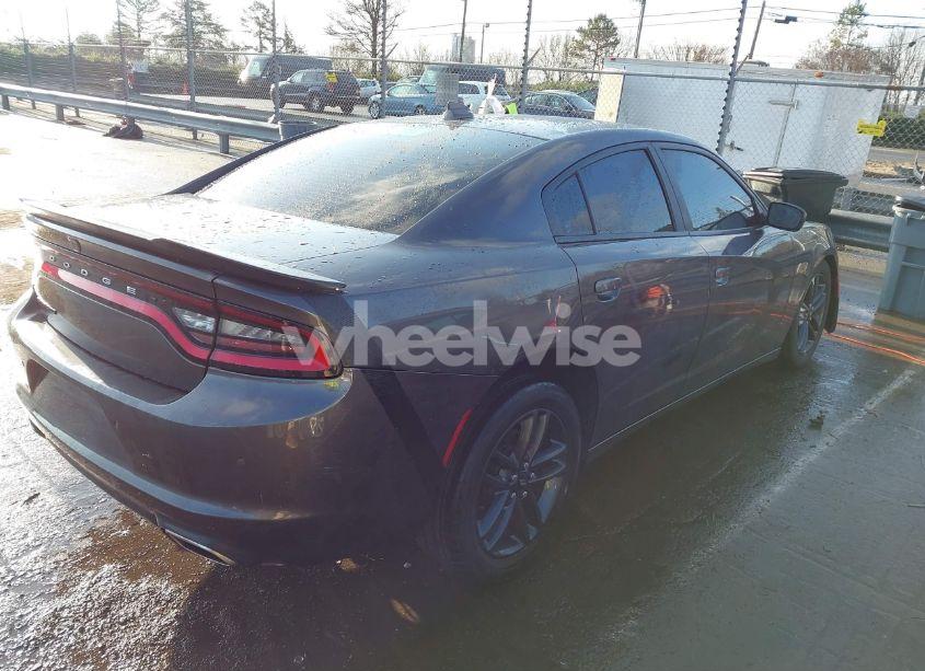 Photo 4 of 2019 Dodge Charger SXT AWD (VIN 2C3CDXJG1KH743324)