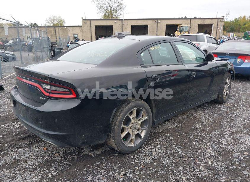 Photo 4 of 2015 Dodge Charger SXT (VIN 2C3CDXJG2FH920243)