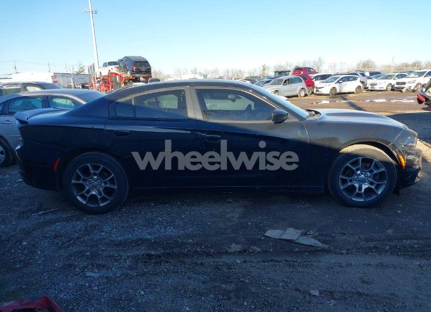 Photo 13 of 2015 Dodge Charger SXT (VIN 2C3CDXJG2FH929296)