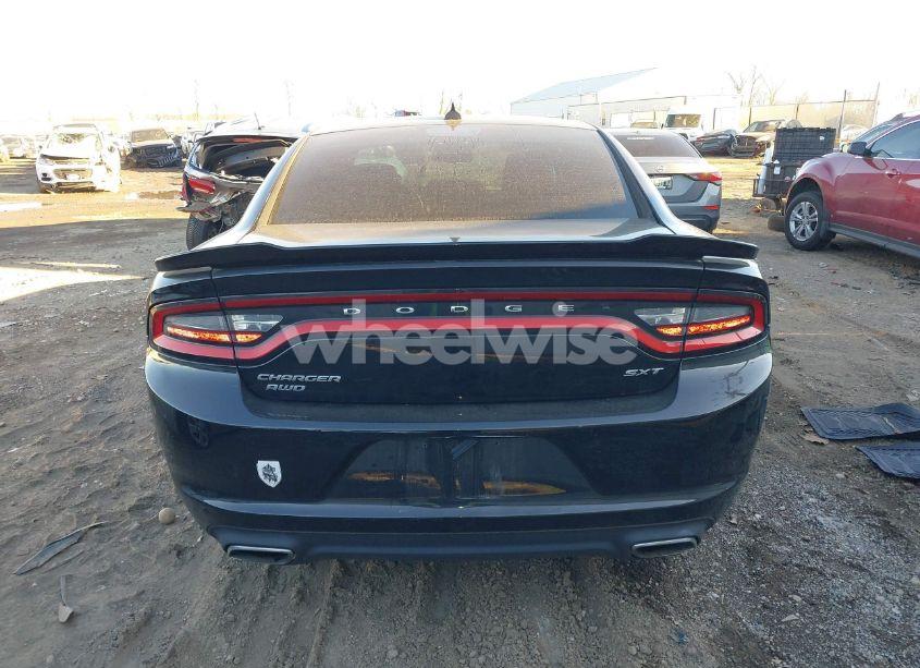 Photo 16 of 2015 Dodge Charger SXT (VIN 2C3CDXJG2FH929296)