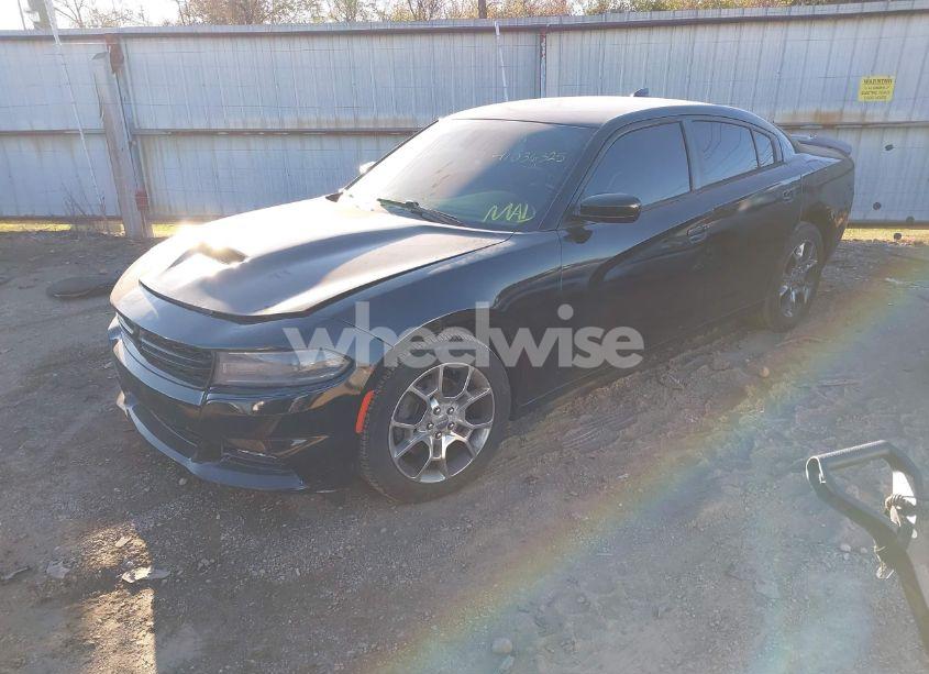 Photo 2 of 2015 Dodge Charger SXT (VIN 2C3CDXJG2FH929296)