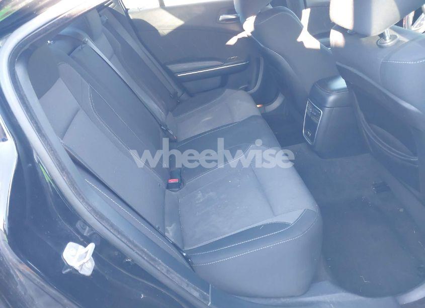 Photo 8 of 2015 Dodge Charger SXT (VIN 2C3CDXJG2FH929296)