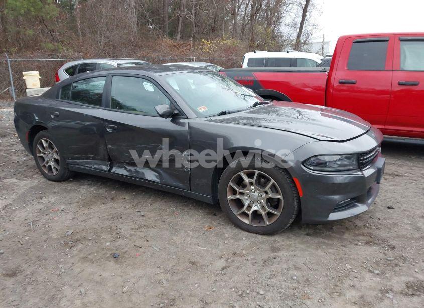 2017 Dodge Charger SXT AWD (VIN 2C3CDXJG2HH653155) main photo