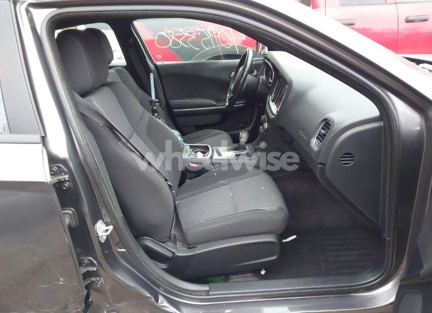 Photo 5 of 2017 Dodge Charger SXT AWD (VIN 2C3CDXJG2HH653155)