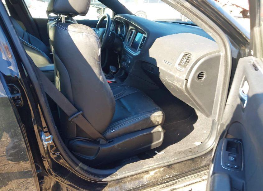 Photo 5 of 2019 Dodge Charger SXT AWD (VIN 2C3CDXJG2KH619658)