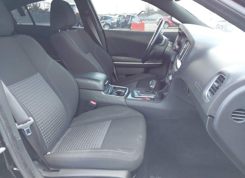 Photo 5 of 2021 Dodge Charger SXT AWD (VIN 2C3CDXJG2MH679944)