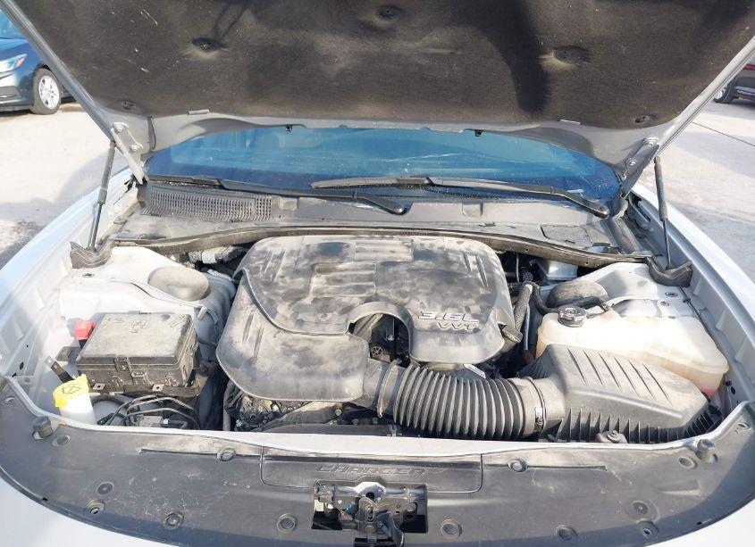 Photo 10 of 2022 Dodge Charger SXT AWD (VIN 2C3CDXJG2NH236307)