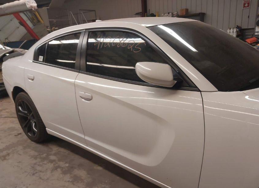 Photo 13 of 2016 Dodge Charger SXT (VIN 2C3CDXJG3GH324270)