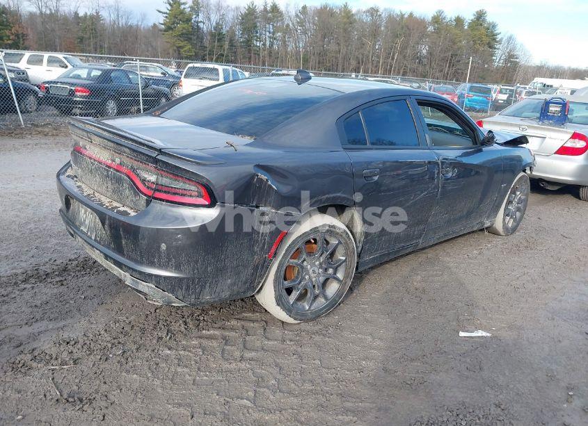 Photo 4 of 2018 Dodge Charger GT (VIN 2C3CDXJG3JH256057)