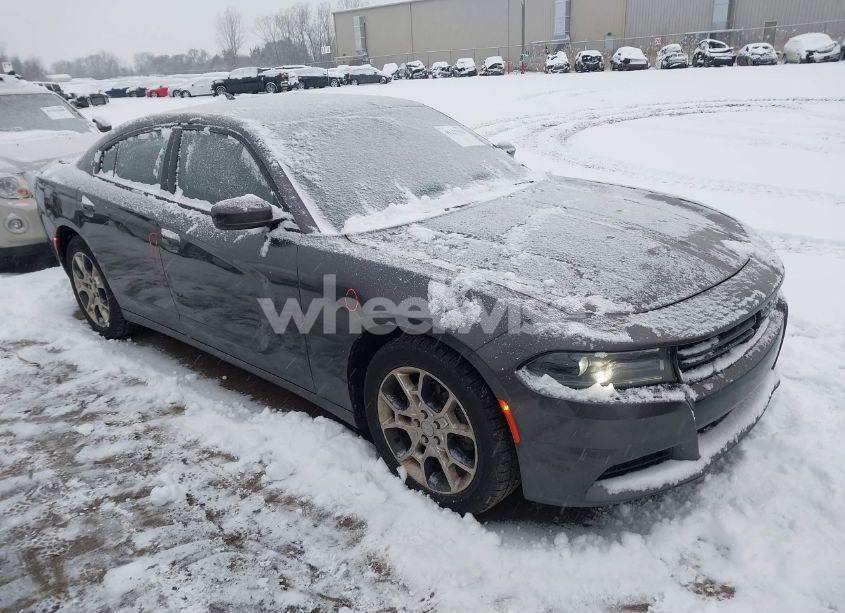 2015 Dodge Charger SXT (VIN 2C3CDXJG4FH748975) main photo