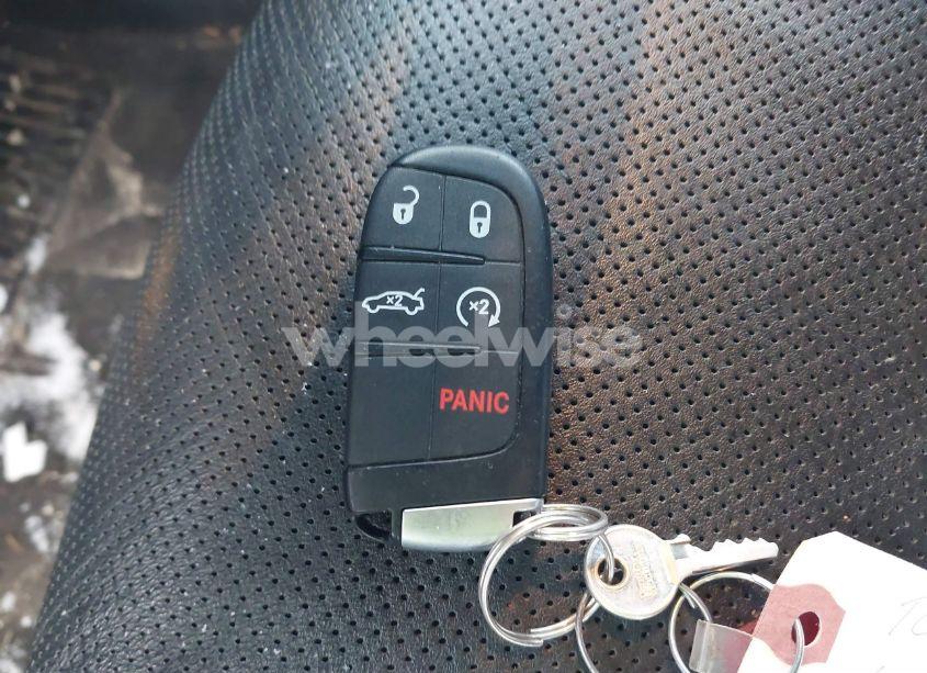 Photo 11 of 2015 Dodge Charger SXT (VIN 2C3CDXJG4FH748975)