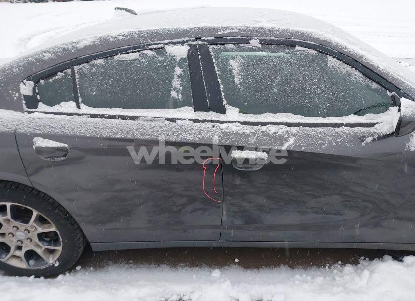 Photo 13 of 2015 Dodge Charger SXT (VIN 2C3CDXJG4FH748975)