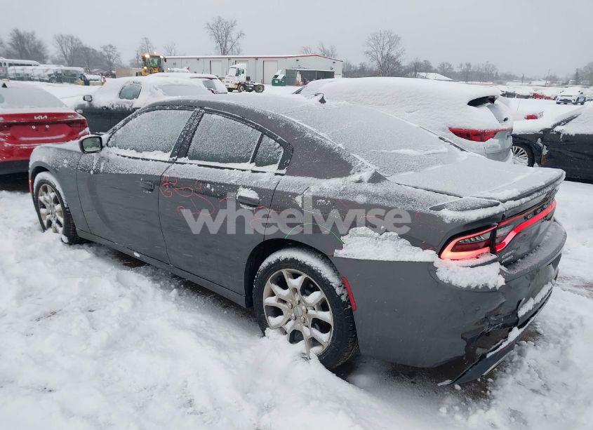 Photo 3 of 2015 Dodge Charger SXT (VIN 2C3CDXJG4FH748975)