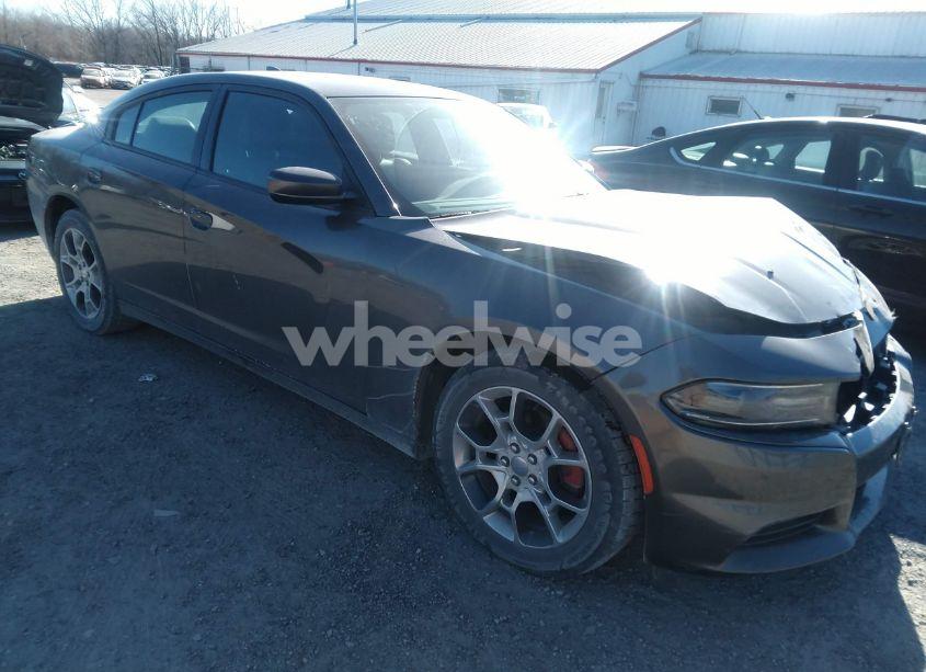 2015 Dodge Charger SXT (VIN 2C3CDXJG4FH778915) main photo