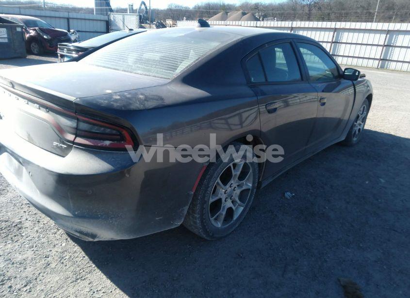 Photo 4 of 2015 Dodge Charger SXT (VIN 2C3CDXJG4FH778915)