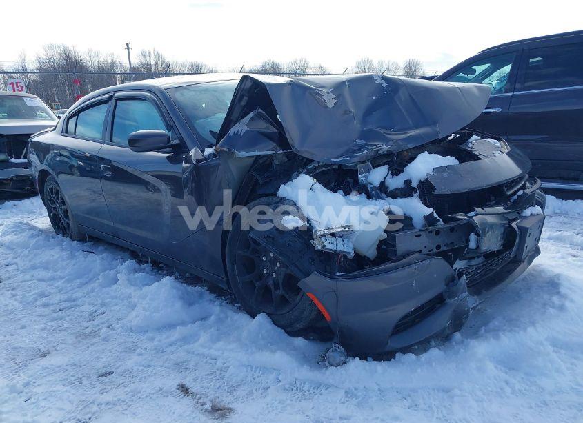 2016 Dodge Charger SXT (VIN 2C3CDXJG4GH155943) main photo