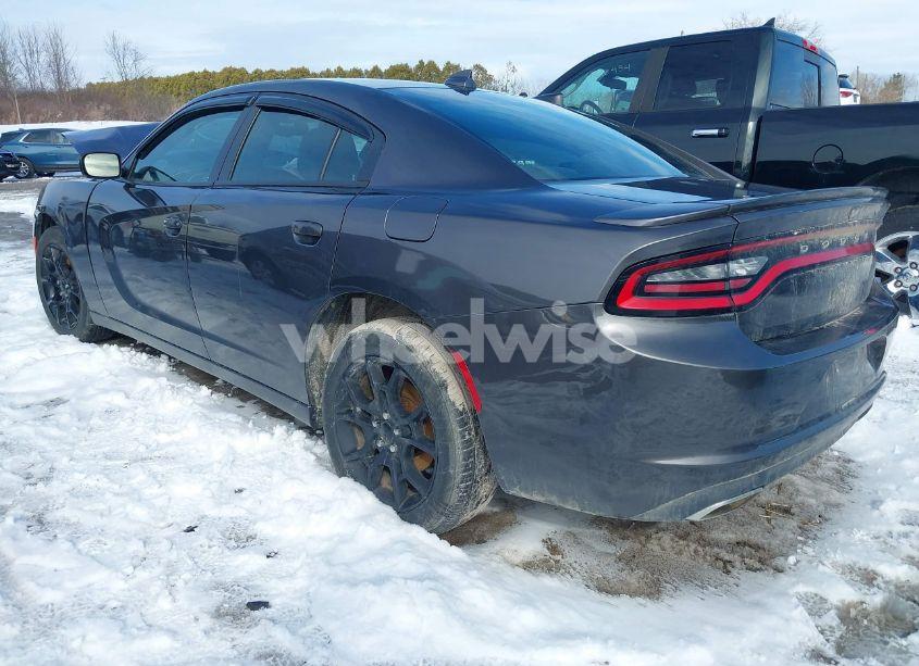 Photo 3 of 2016 Dodge Charger SXT (VIN 2C3CDXJG4GH155943)