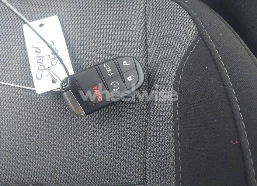 Photo 11 of 2016 Dodge Charger SXT (VIN 2C3CDXJG4GH211590)