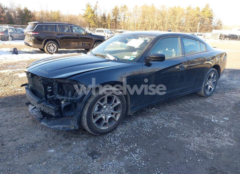 Photo 2 of 2015 Dodge Charger SXT (VIN 2C3CDXJG5FH891479)