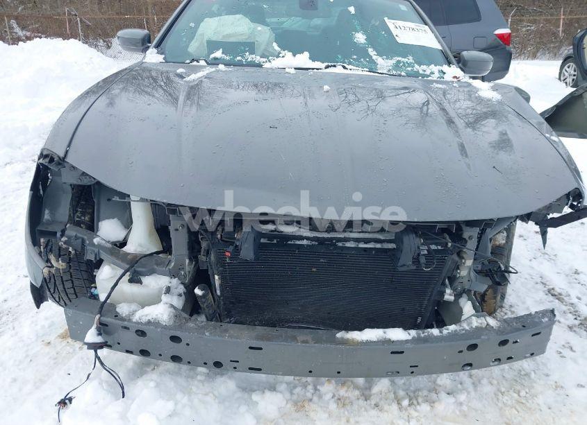 Photo 18 of 2019 Dodge Charger SXT AWD (VIN 2C3CDXJG5KH527797)