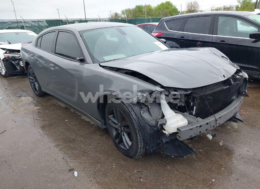 2019 Dodge Charger SXT AWD (VIN 2C3CDXJG5KH698856) main photo